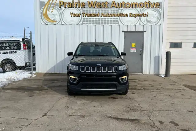 2017 Jeep Compass Limited 4WD - Photo 2