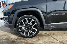 2017 Jeep Compass Limited 4WD - Photo 10