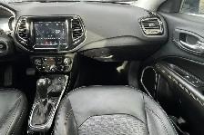 2017 Jeep Compass Limited 4WD - Photo 17