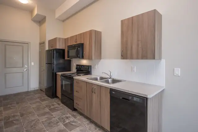 One Bed In Beautiful Sylvan Lake - $699 Security Deposit Promo - Photo 7