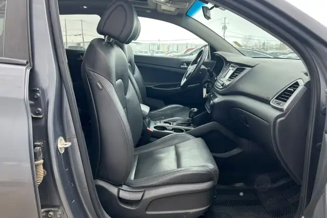 2017 Hyundai Tucson SE AWD - Photo 12
