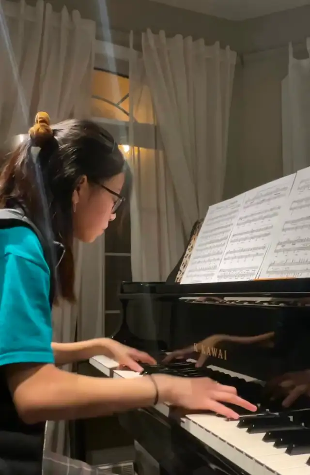 Piano Lessons - Photo 3