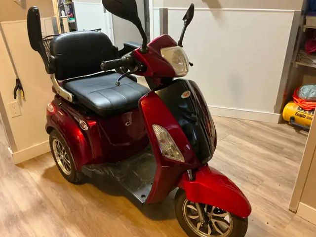 T4B electric mobility scooter