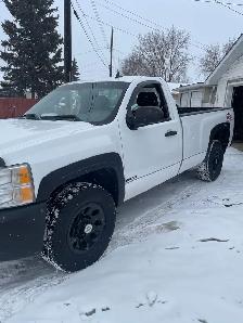 2014 Chevrolet Silverado 1500 w/t 4x4 8ft$3800