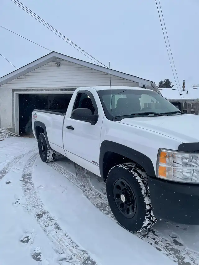 2014 Chevrolet Silverado 1500 w/t 4x4 8ft$3800 - Photo 5