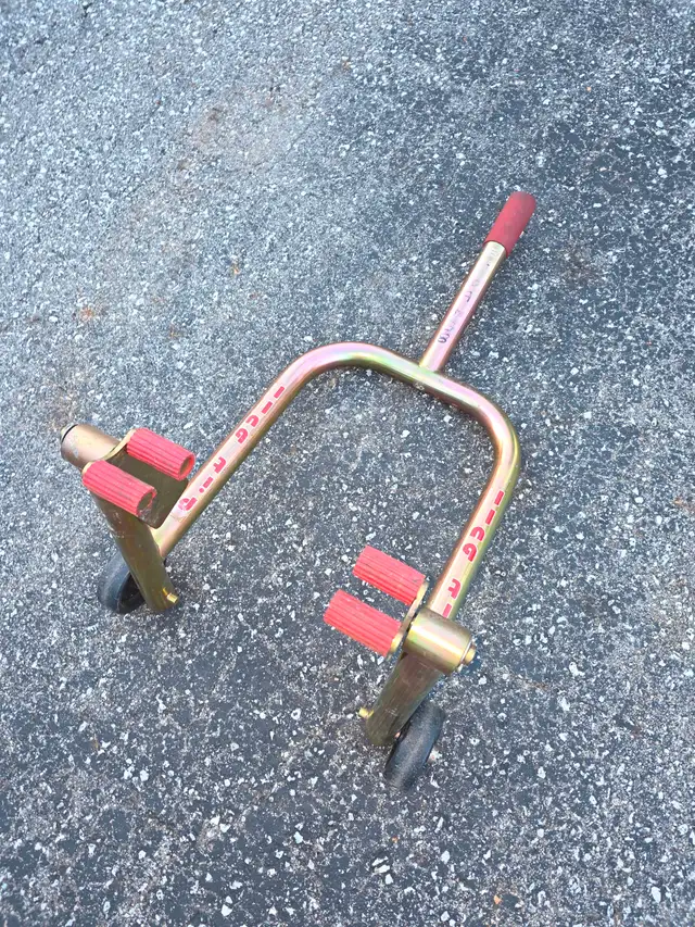 Pit Bull Front Motorcycle Racing Stand - Photo 10