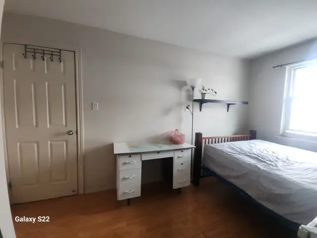 Warden &Sheppard Ave: Bedroom for Rent