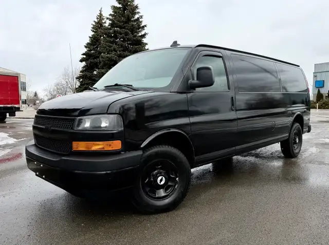 2019 Chevrolet Express 2500 Allongée / Extended