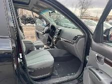 2012 Hyundai Santa Fe GL Premium - Photo 11