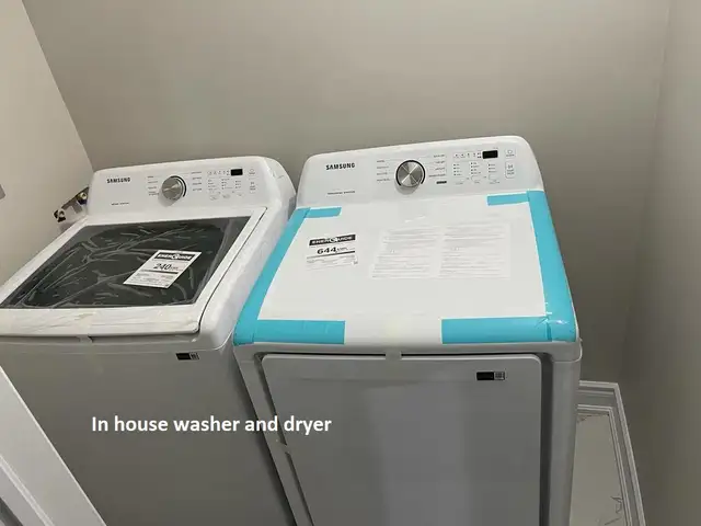 Luxury 1 Bedroom   Den. See-out Basement Apartment in W Brampton - Photo 7