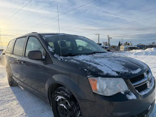 2016 Dodge Grand Caravan - Photo 2