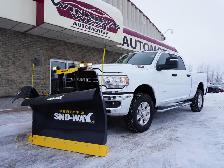 2023 Dodge Ram 2500 BIG HORN, BUCKETS & CONSOLE W/NEW SNOW-WAY P - Photo 6