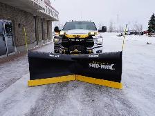 2023 Dodge Ram 2500 BIG HORN, BUCKETS & CONSOLE W/NEW SNOW-WAY P - Photo 23