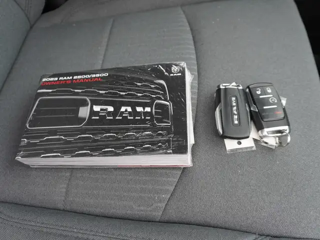 2023 Dodge Ram 2500 BIG HORN, BUCKETS & CONSOLE W/NEW SNOW-WAY P - Photo 64