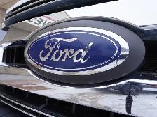 2022 Ford F-350 XLT 4WD Crew Cab | HEAVY DUTY FLAT DECK!! - Photo 43