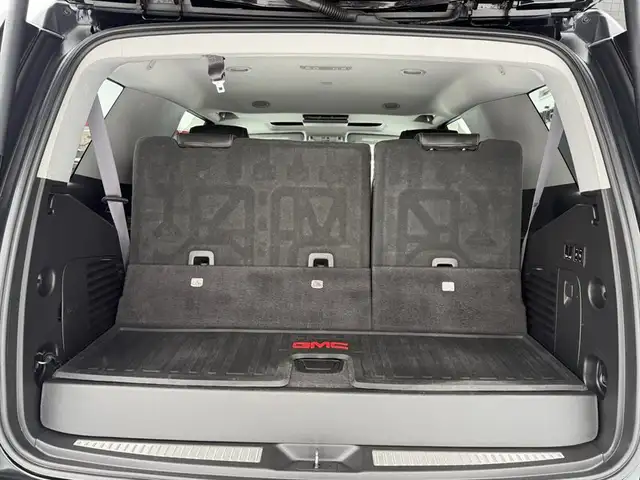 2017 GMC Yukon Denali - Photo 25