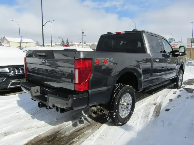 2020 Ford Super Duty F-350 SRW LARIAT 4WD 6.7L DIESEL 6.75' Box - Photo 6