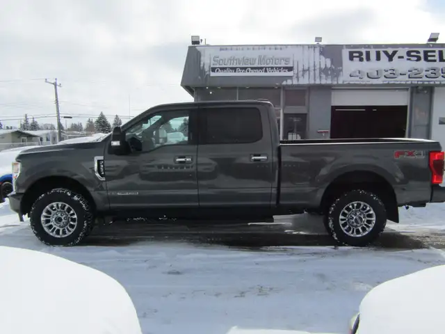 2020 Ford Super Duty F-350 SRW LARIAT 4WD 6.7L DIESEL 6.75' Box - Photo 11