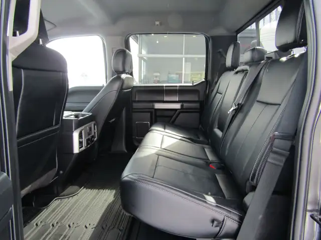 2020 Ford Super Duty F-350 SRW LARIAT 4WD 6.7L DIESEL 6.75' Box - Photo 35