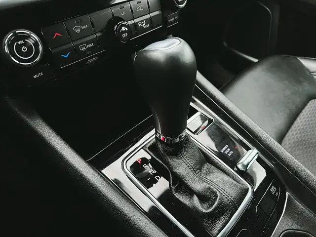 2024 Jeep Compass North North 4x4 | Heated Seats & Steering - Photo 16