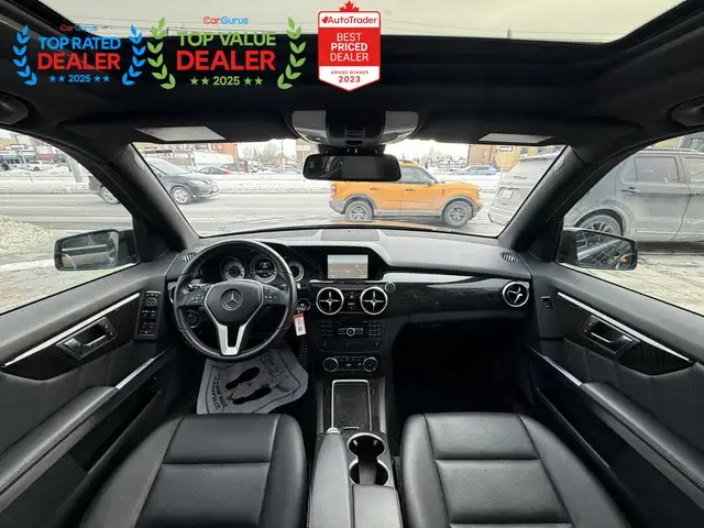2015 Mercedes-Benz GLK-Class //AMG PKG | PREMIUM | PANO | NAVI | - Photo 2