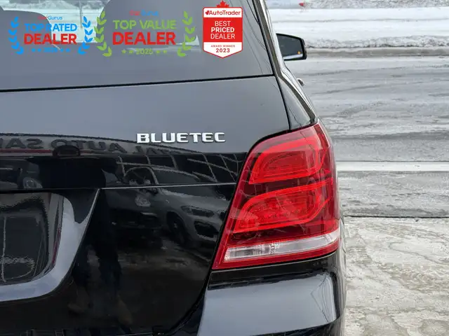 2015 Mercedes-Benz GLK-Class //AMG PKG | PREMIUM | PANO | NAVI | - Photo 11