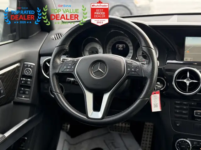 2015 Mercedes-Benz GLK-Class //AMG PKG | PREMIUM | PANO | NAVI | - Photo 20