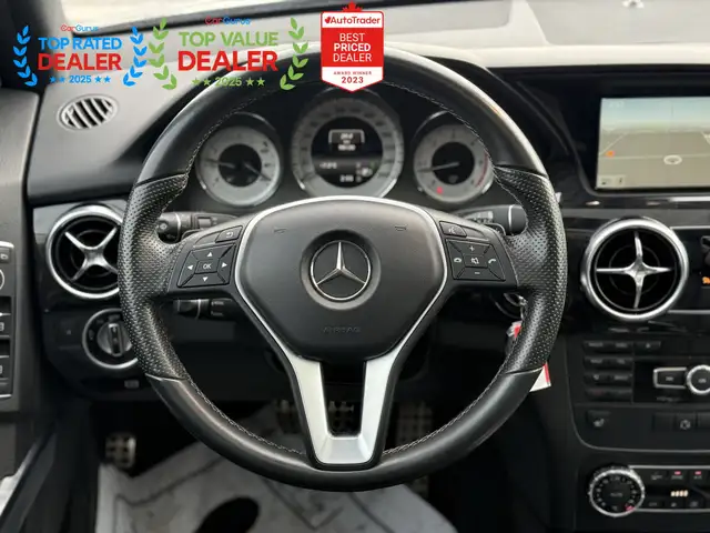 2015 Mercedes-Benz GLK-Class //AMG PKG | PREMIUM | PANO | NAVI | - Photo 21