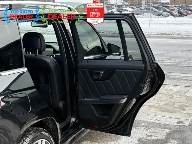 2015 Mercedes-Benz GLK-Class //AMG PKG | PREMIUM | PANO | NAVI | - Photo 32