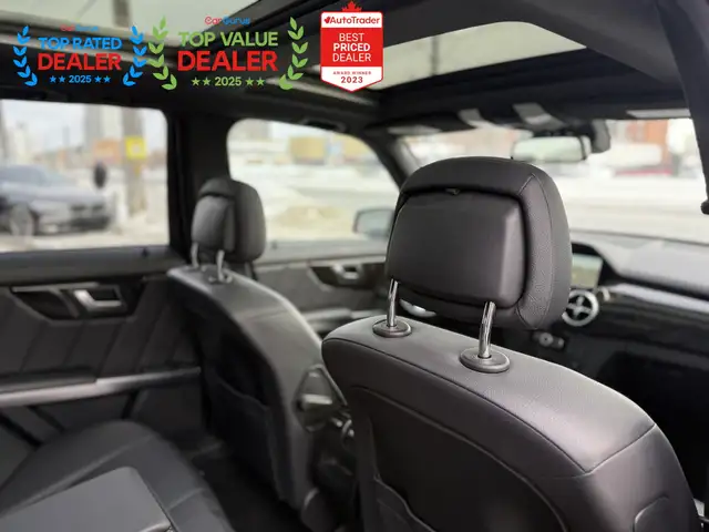 2015 Mercedes-Benz GLK-Class //AMG PKG | PREMIUM | PANO | NAVI | - Photo 33