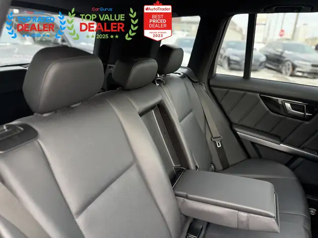 2015 Mercedes-Benz GLK-Class //AMG PKG | PREMIUM | PANO | NAVI | - Photo 35