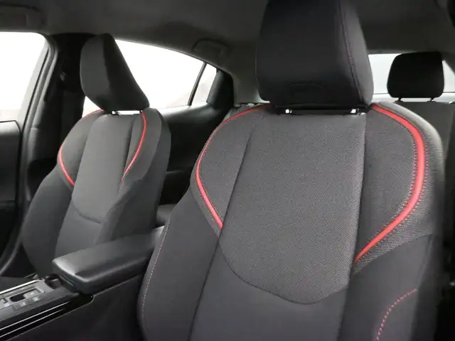 2025 Toyota Prius SE Alloys, Heated Seats/Steering, Apple Carpla - Photo 7