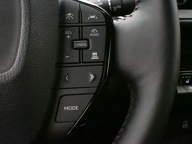 2025 Toyota Prius SE Alloys, Heated Seats/Steering, Apple Carpla - Photo 15
