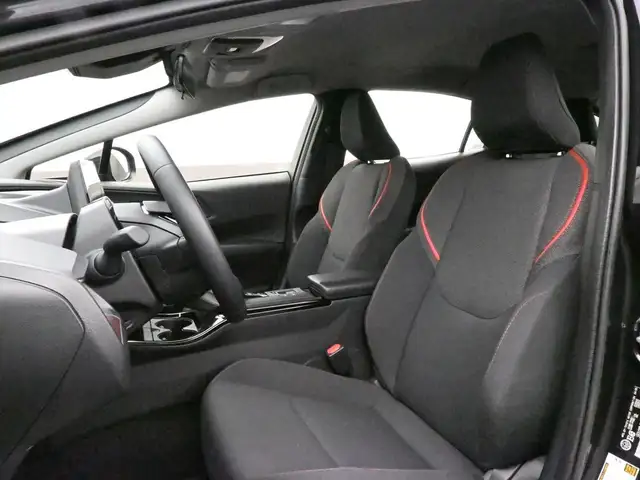 2025 Toyota Prius SE Alloys, Heated Seats/Steering, Apple Carpla - Photo 18