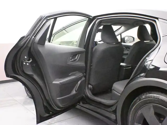 2025 Toyota Prius SE Alloys, Heated Seats/Steering, Apple Carpla - Photo 20