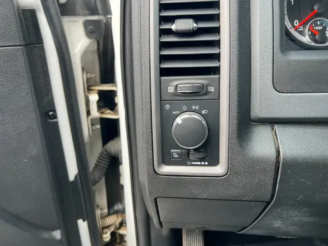2014 Ram 1500 - Photo 12