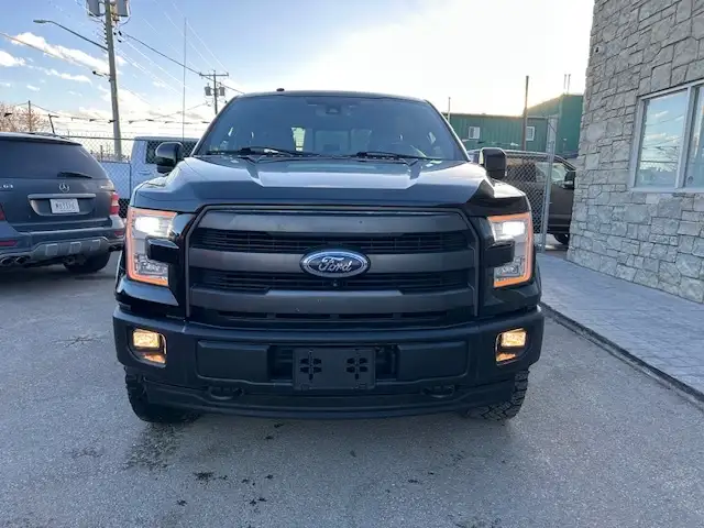 2017 Ford F-150 4WD SuperCrew 145' LARIAT - Photo 2