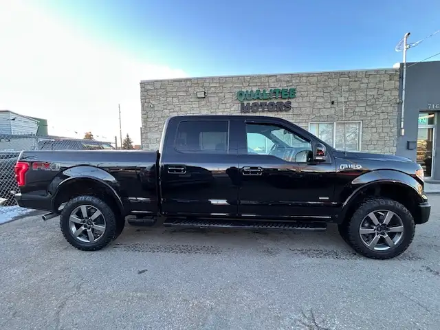 2017 Ford F-150 4WD SuperCrew 145' LARIAT - Photo 4