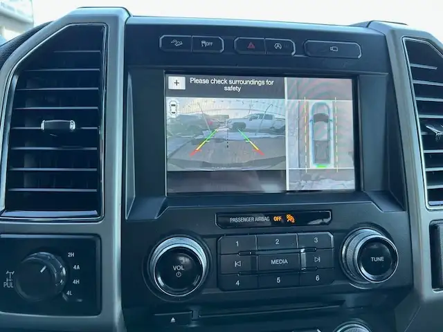 2017 Ford F-150 4WD SuperCrew 145' LARIAT - Photo 12