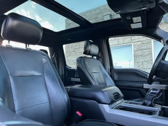 2017 Ford F-150 4WD SuperCrew 145' LARIAT - Photo 19