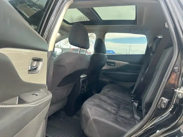 2017 Nissan Murano AWD 4dr SV - Photo 9