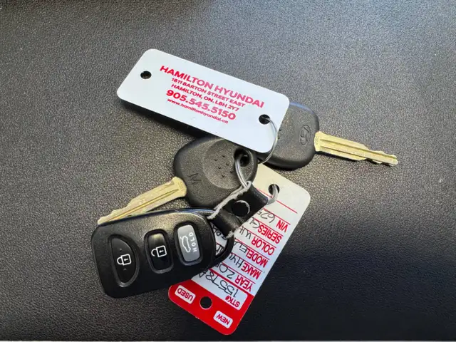 2015 Hyundai Elantra w/HEAT.SEATS/B.TOOTH 416-894-9099 Brian - Photo 13