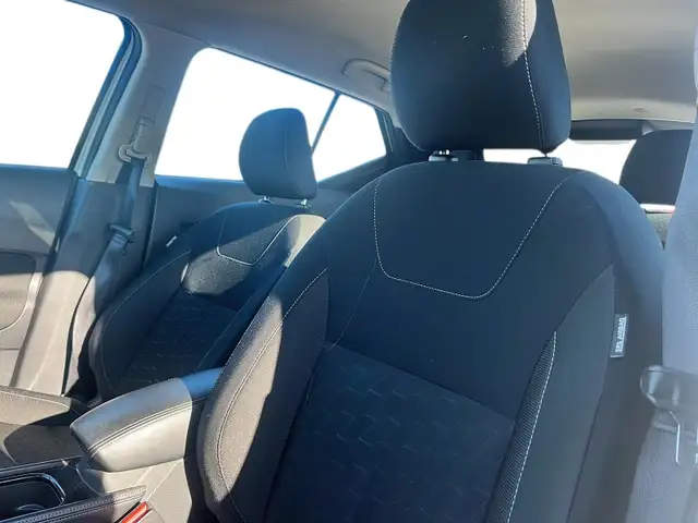 2024 Nissan Kicks SV SV | Adaptive Cruise | Heated Seats - Photo 9