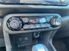 2024 Nissan Kicks SV SV | Adaptive Cruise | Heated Seats - Photo 13