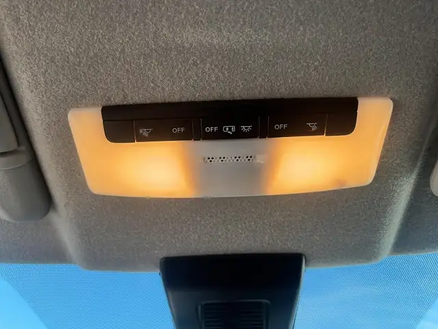 2024 Nissan Kicks SV SV | Adaptive Cruise | Heated Seats - Photo 16