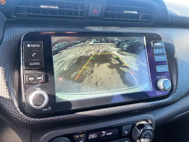 2024 Nissan Kicks SV SV | Adaptive Cruise | Heated Seats - Photo 18