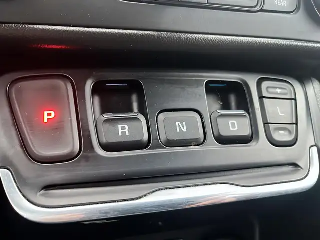 2021 GMC Terrain SLE SLE | Elevation Edition | Lane Assist - Photo 13