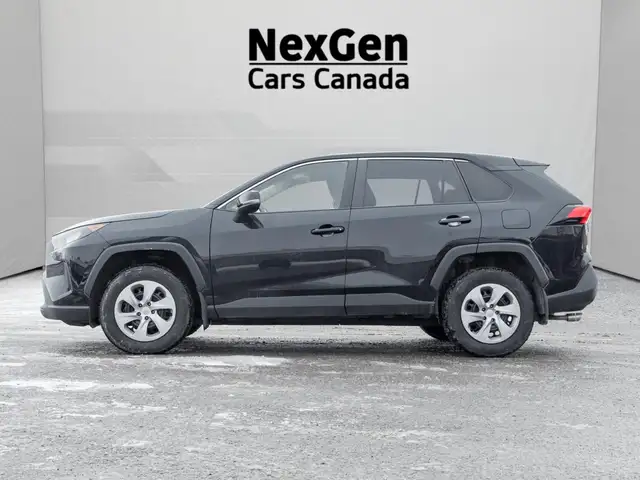 2022 Toyota RAV4 LE AWD for sale - Photo 3