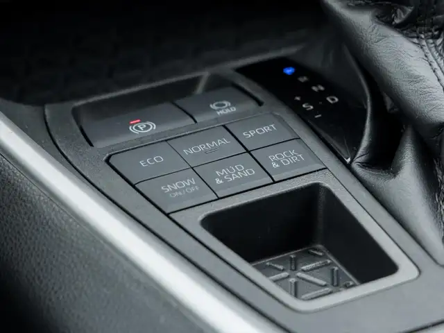 2022 Toyota RAV4 LE AWD for sale - Photo 15