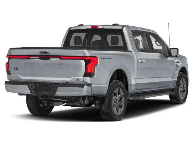 2023 Ford F-150 Lightning - Photo 2